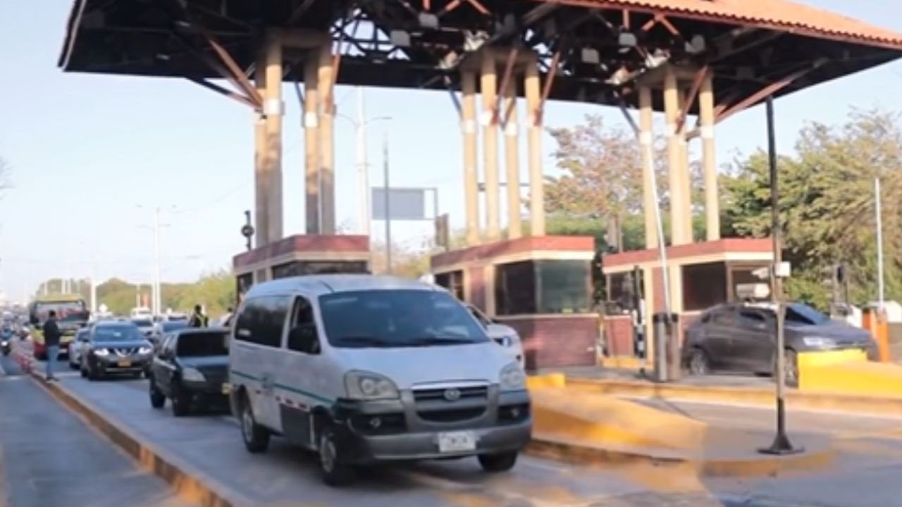 Suspenden De Manera Indefinida El Cobro Del Peaje Papiros Para